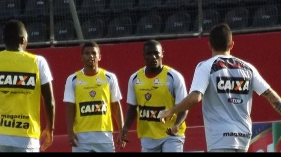 Imagem Técnico do Vitória divulga relacionados com novidades