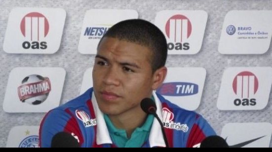 Imagem  Marquinhos é dúvida para clássico contra o Vitória