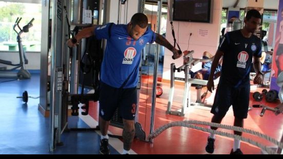 Imagem Com Marquinhos no DM, Bahia treina de olho no Vitória