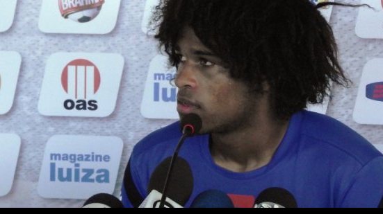 Imagem William Barbio vê progresso do Bahia após triunfo no clássico