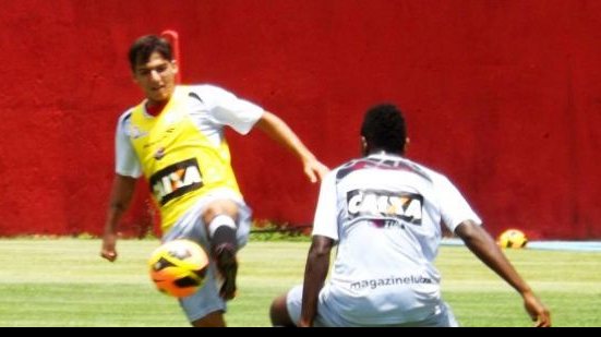 Imagem Vitória encerra preparação para jogo contra o Coritiba