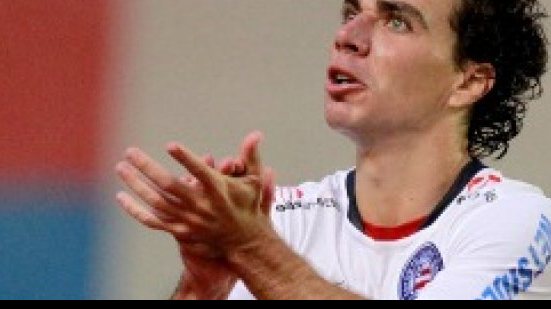 Imagem Suspenso, Neto desfalca Bahia contra o Flamengo