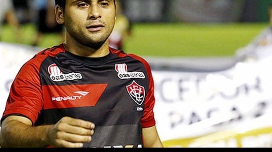 Imagem Maxi se anima com interesse do Palmeiras, mas dá prioridade ao Leão