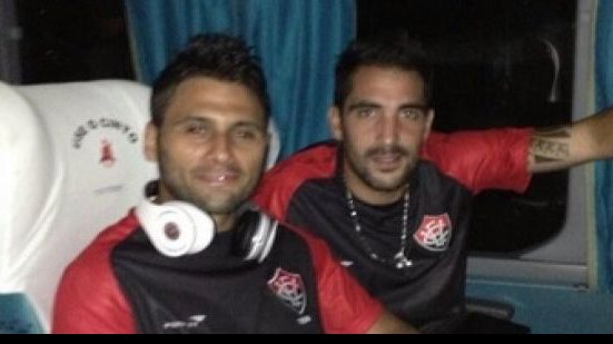Imagem Ney explica ausência de Maxi e Escudero na reserva