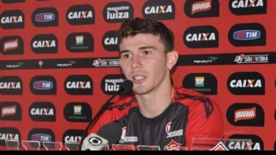 Imagem Luiz Gustavo deve ser utilizado na defesa contra o Corinthians