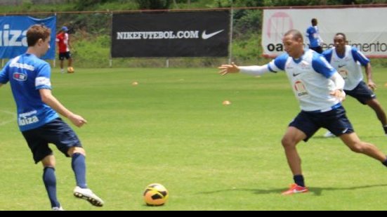 Imagem Bahia realiza atividade intensa com retorno de Jussandro 