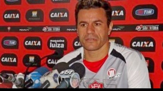 Imagem Michel pede foco e revela segredo da boa fase no Vitória
