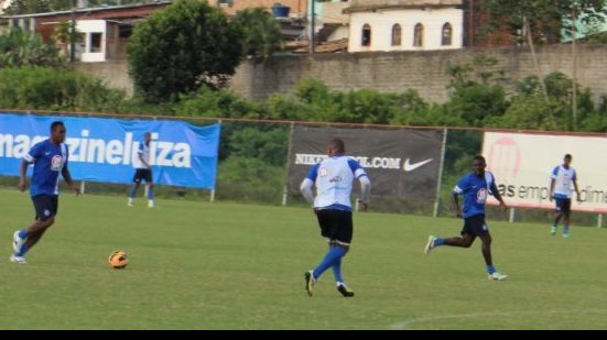 Imagem Bahia realiza último treino em Salvador de olho no Grêmio