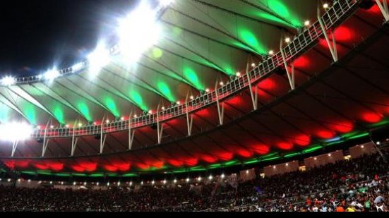 Imagem Torcedores invadem sede do Fluminense