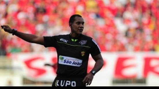 Imagem Márcio Chagas da Silva apita Bahia x Atlético-MG