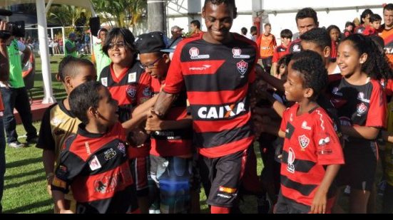 Imagem Vitória está perto de atingir mil gols em campeonatos brasileiros