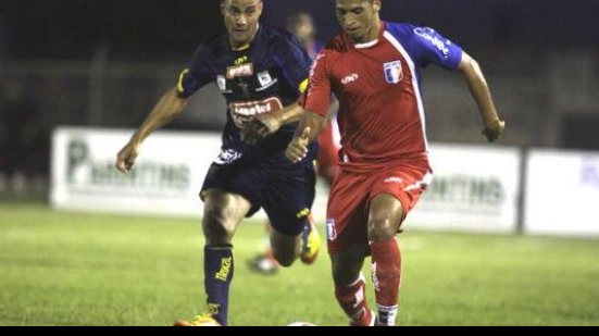 Imagem STJD pune jogador da Série B que agrediu companheiro de equipe