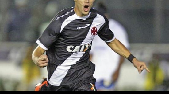 Imagem Cruzeiro e São Paulo brigam por joia vascaína