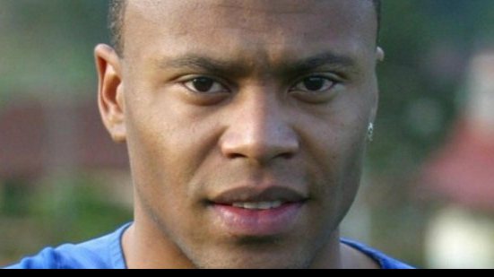 Imagem Júlio Baptista se defende de acusação