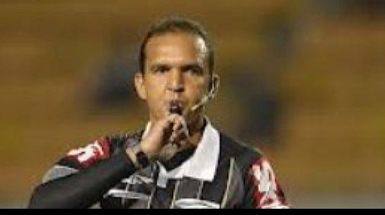 Imagem Juiz do quadro especial comanda Cruzeiro x Bahia
