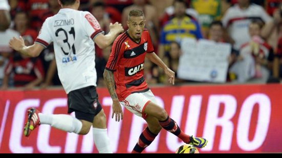 Imagem Flamengo vence o atlético (PR) e é tricampeão da Copa do Brasil