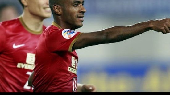 Imagem Ex-Vitória é o melhor estrangeiro da Ásia