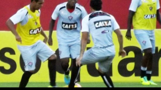 Imagem Marcelo treina e fica à disposição de Ney Franco