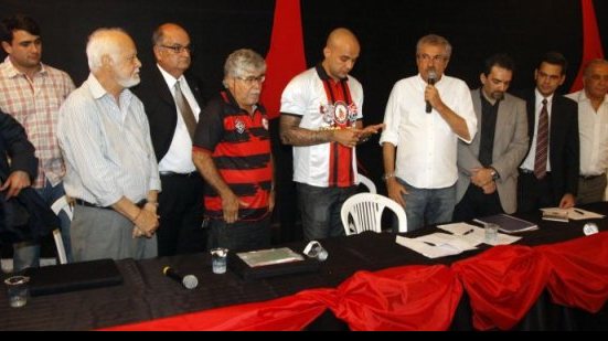 Imagem José Rocha provoca oposição: “não tiveram coragem de aparecer”