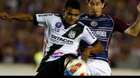 Imagem Ponte Preta é derrotada e fica com o vice da Sulamericana