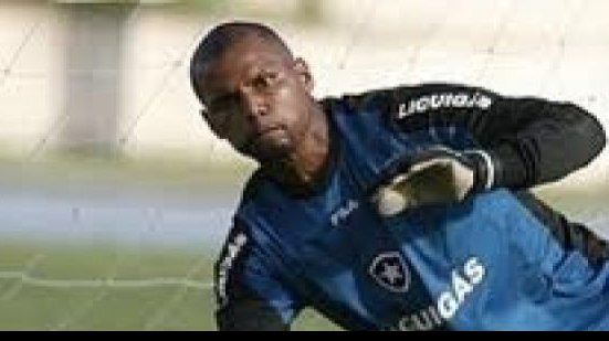 Imagem Goleiro da seleção pode trocar Botafogo por Internacional