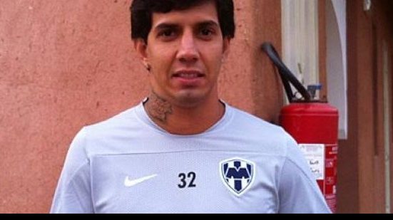 Imagem Vitória vai lucrar mais de R$ 6 milhões com transferência de Victor Ramos