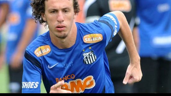 Imagem Galhardo é o primeiro reforço do Bahia para 2014