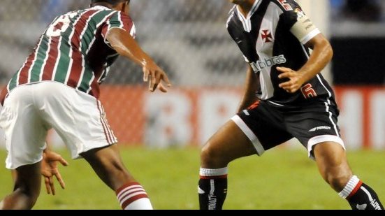 Imagem Vasco quer tirar meia do rival para disputar a Série B