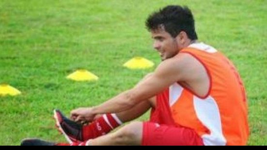 Imagem Corinthians entra na briga por lateral pretendido pelo Bahia