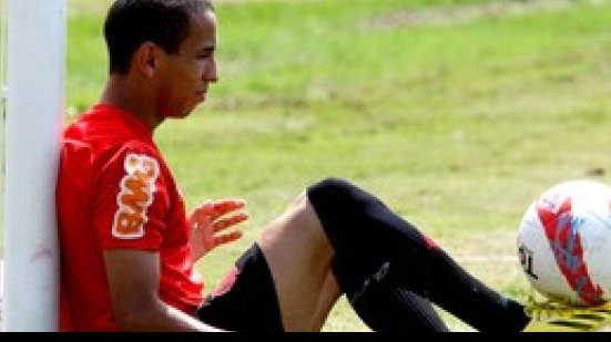 Imagem Atacante do Flamengo já estaria apalavrado com o Bahia
