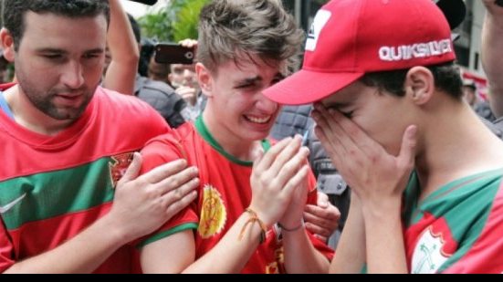 Imagem Portuguesa divulga nota avisando que vai buscar vaga na elite