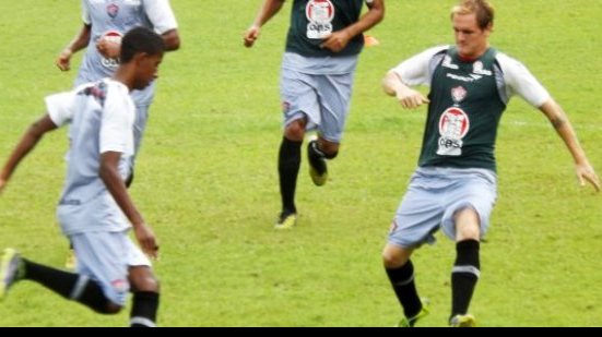 Imagem Sub-19 do Vitória realiza jogos-treino de olho na copinha