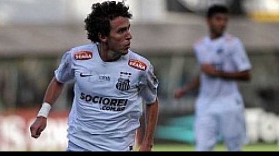 Imagem Bahia confirma contratação de lateral Galhardo; Zagueiro também chega