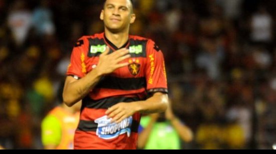 Imagem Reviravolta: Goiás pede retorno de Neto Baiano