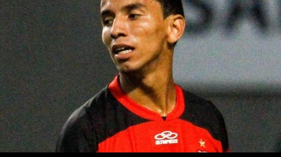 Imagem Técnico do Flamengo compara Rafinha a Zico