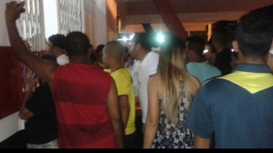 Imagem Amadorismo: Faltou ingresso em Alagoinhas