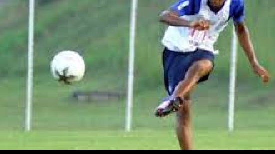 Imagem Bahia vence jogo-treino com gol de Anderson Talisca