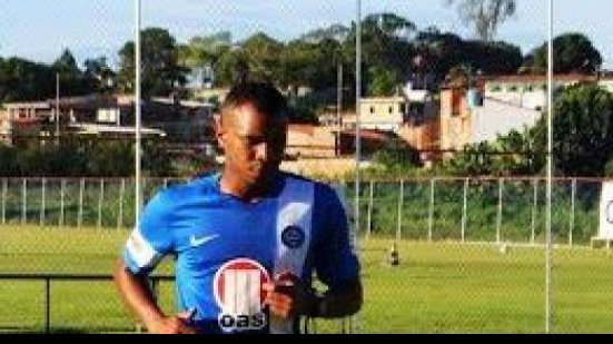 Imagem  Um zagueiro sai e outro volta ao Bahia