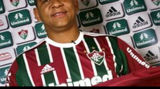 Imagem Walter é apresentado no Fluminense e decreta: “quero ficar mais magro”