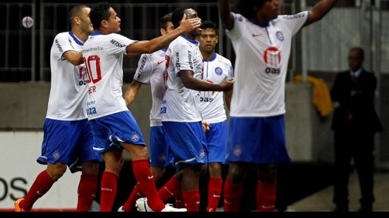 Imagem Sem ritmo de jogo, Bahia é goleado pelo CSA em Maceió 