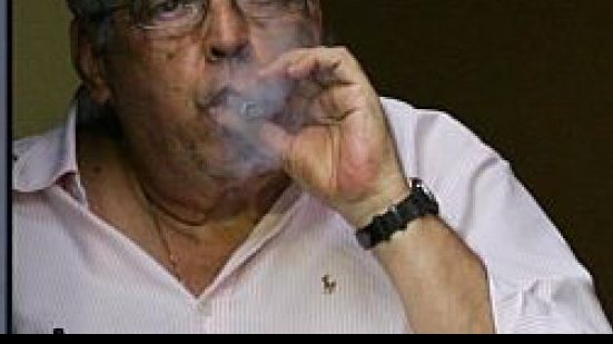 Imagem Eurico Miranda anuncia candidatura à presidência do Vasco