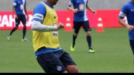 Imagem Bahia treina na Arena e Marquinhos muda time