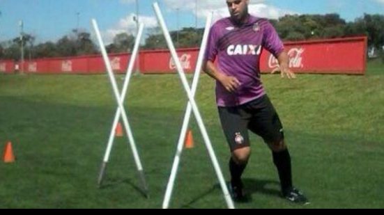 Imagem Começou! Imperador falta a reapresentação no Atlético-PR
