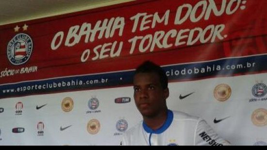 Imagem Arrependido, lateral declara: &quot;só fiz mal a mim mesmo&quot;