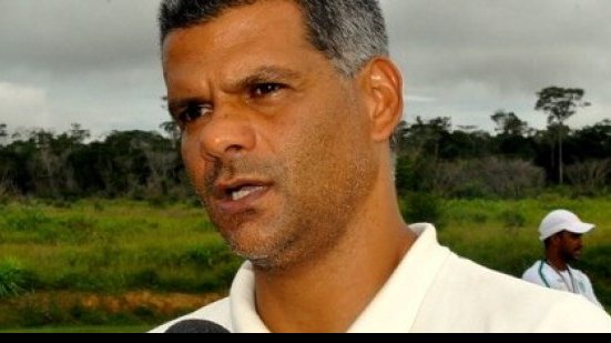 Imagem Presidente do Conquista se revolta com arbitragem e envia carta para FBF