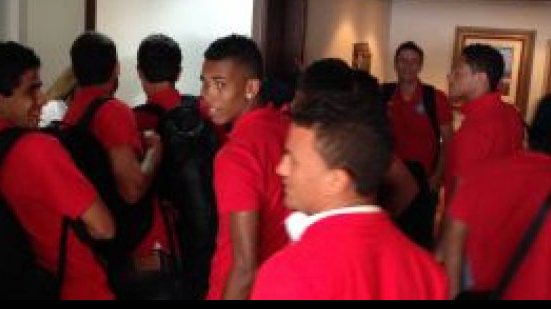 Imagem Jogadores do Bahia assistirão vídeo do Vitória da Conquista