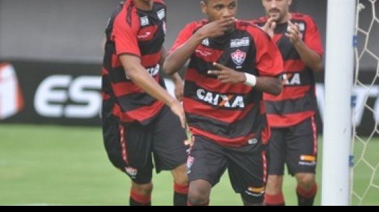 Imagem Willie comemora classificação no Nordestão