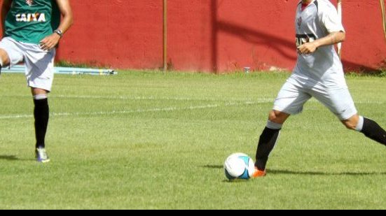 Imagem    Ney Franco testa time com três zagueiros