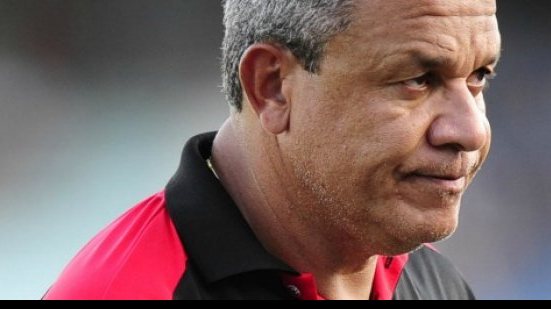 Imagem Ex-treinador da dupla BaVi tenta voltar ao mercado do futebol