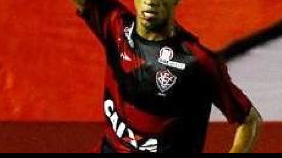 Imagem   Vitória vence a Catuense  e mantém 100% no Baianão